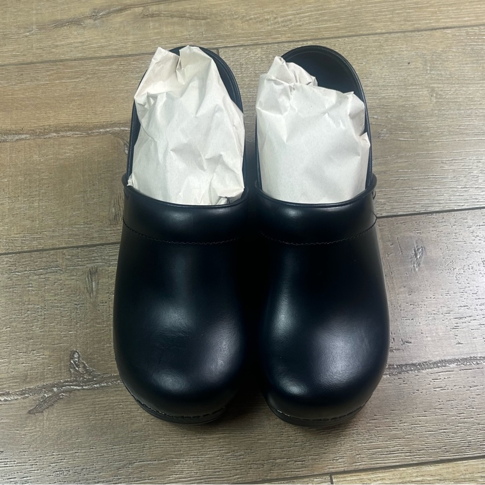 Dansko Black Leather Mules 40